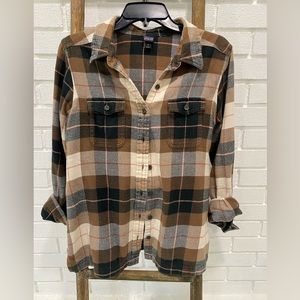 Patagonia Organic Cotton Flannel Women’s 6